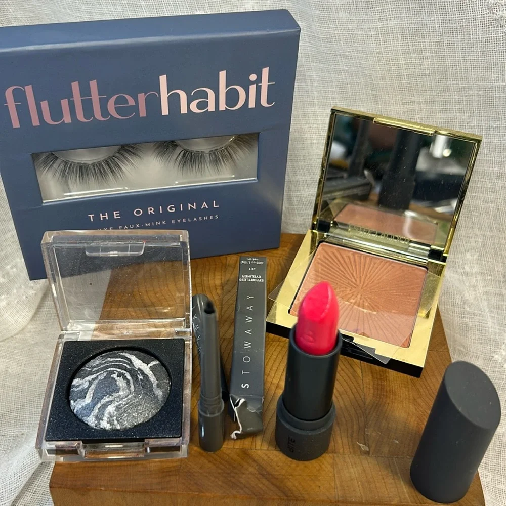 NWT Bundle of Bite, Estee Lauder, Stowaway, Jesse’s Girl, and eye lashes